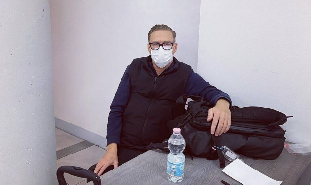 Μπράιαν Άνταμς: Θετικός στον κορονοϊό για δεύτερη φορά μέσα σε ένα μήνα