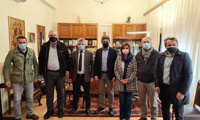 Αυγενάκης: Συνάντηση για τη δημιουργία του Εθνικού Κέντρου Extreme Sports