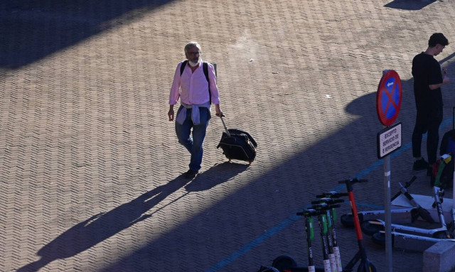 Μετάλλαξη Μποτσουάνα - Τρόμος στην Ισπανία - Αναστέλλει τις πτήσεις στην Νότια Αφρική η Μαδρίτη