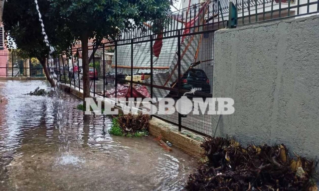 Ζάκυνθος: Μεγάλες ζημιές προκάλεσε ανεμοστρόβιλος στο χωριό Καλαμάκι (vid-pics)