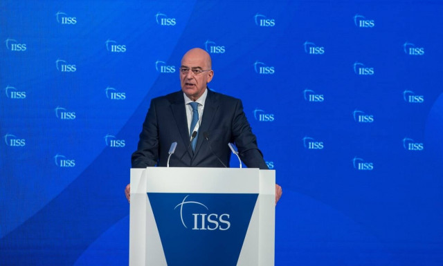 Τηλεφωνική επικοινωνία του Νίκου Δένδια με τον ΥΠΕΞ των Ηνωμένων Αραβικών Εμιράτων