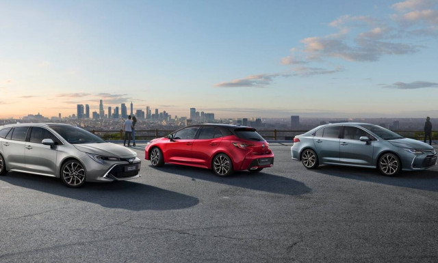 Η Toyota Corolla αναβαθμίζεται και αισθητικά και τεχνολογικά