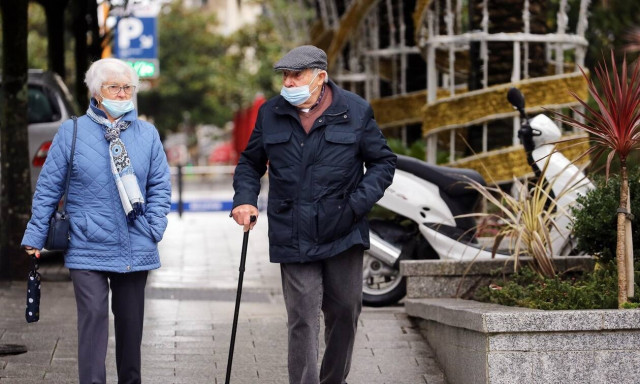 Ελβετία: Πρώτο πιθανό κρούσμα της μετάλλαξης Όμικρον