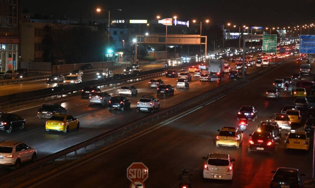 Κυκλοφοριακές ρυθμίσεις από αύριο στις Εθνικές Οδούς Αθηνών - Κορίνθου και Αθηνών - Λαμίας
