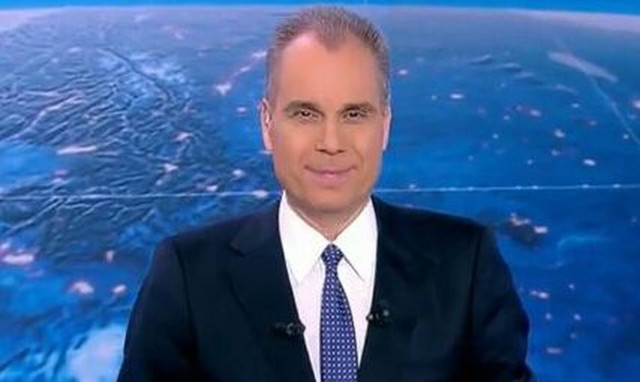 Νίκος Στραβελάκης: Στο νοσοκομείο με συμπτώματα πνευμονίας ο δημοσιογράφος