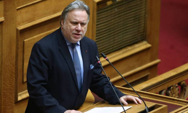 ΣΥΡΙΖΑ: Αιχμές Κατρούγκαλου κατά Παναγιωτόπουλου για την αποστολή Ελλήνων στρατιωτικών στο Σαχέλ