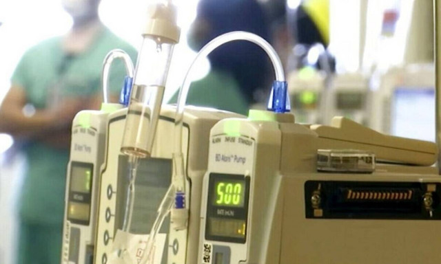 Κορονοϊός: Κετέληξε μη εμβολιασμένη 48χρονη μητέρα στη Θεσσαλονίκη