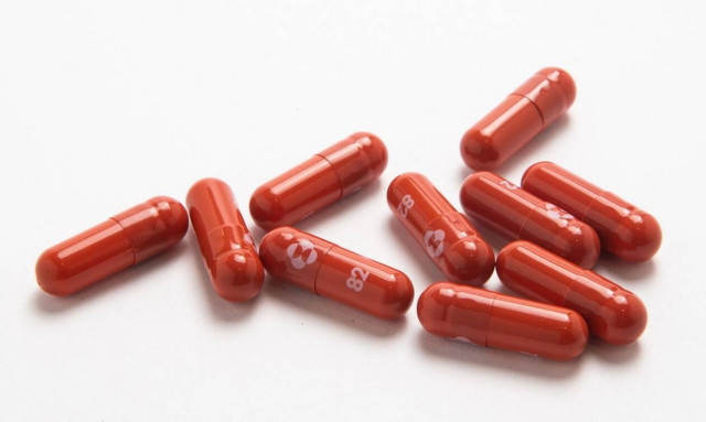 Χάπι κατά της covid-19: Μειωμένη προστασία από νοσηλεία και θάνατο δείχνουν νεότερες μελέτες