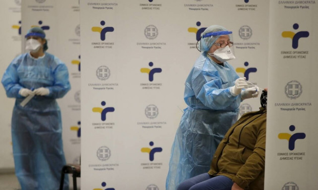 Κορονοϊός - Η γεωγραφική κατανομή των 7.486 κρουσμάτων: 2.200 στην Αττική - 1.162 στη Θεσσαλονίκη