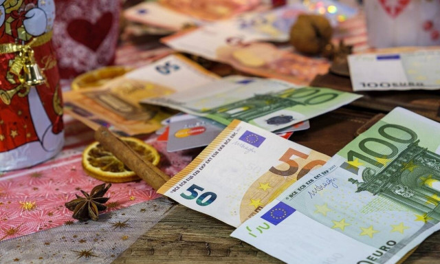 Δώρο Χριστουγέννων 2021: Πλησιάζει η μέρα της πληρωμής - Ποιοι είναι οι δικαιούχοι