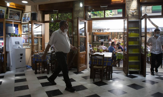 ΕΦΚΑ: Άνοιξε η ρύθμιση των 72 δόσεων για οφειλές ελεύθερων επαγγελματιών λόγω της πανδημίας