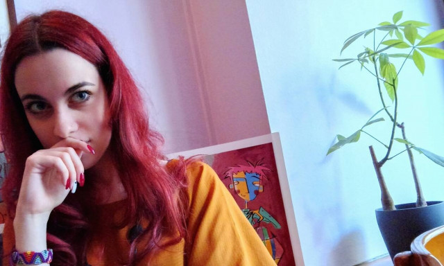 Εύα Δανιήλ: Δημιουργεί με ενσυναίσθηση και μας γυρνά στη χαμένη μας παιδικότητα