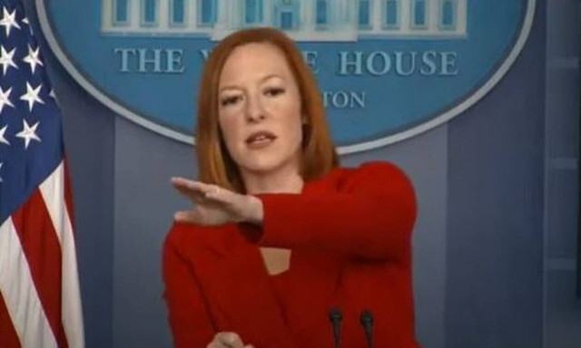 Καβγάς στο briefing του Λευκού Οίκου: Δημοσιογράφος κατηγόρησε για ψέματα την Τζεν Ψάκι
