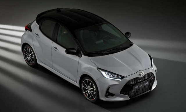 Το GR Sport είναι η πιο σπορ εκδοχή του στάνταρ Toyota Yaris