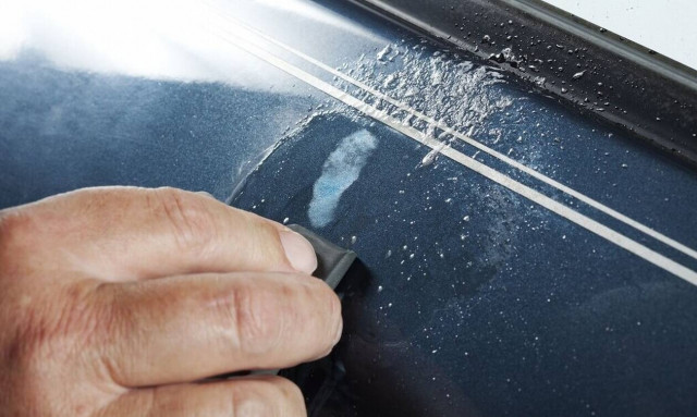 Με αυτόν τον τρόπο θα εξαφανίσεις όλες τις γρατζουνιές από το αυτοκίνητο