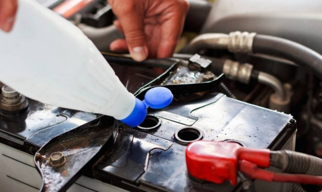 Πώς θα κάνεις την μπαταρία του αυτοκινήτου να κρατήσει περισσότερο από το κανονικό