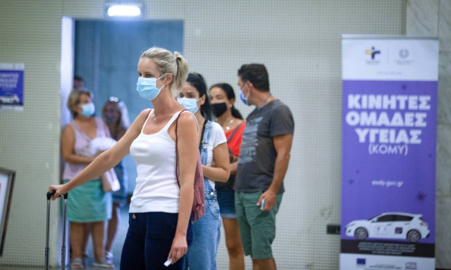 Παγώνη στο Newsbomb.gr: Η αύξηση των εμβολιασμών θα φέρει μείωση κρουσμάτων και θανάτων