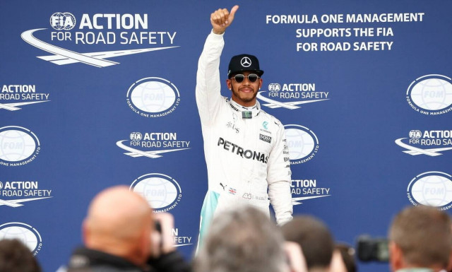 Πόσα αξίζει ο Lewis Hamilton;