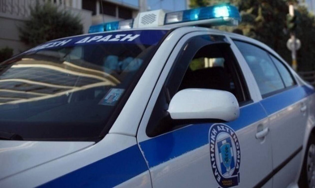 Καλλιθέα: Λήστεψε βενζινάδικο με το αυτοκίνητο της μητέρας του