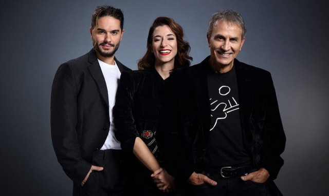 Ο Γιώργος Νταλάρας έρχεται με «Ωραία Παρέα» στο Christmas Theater