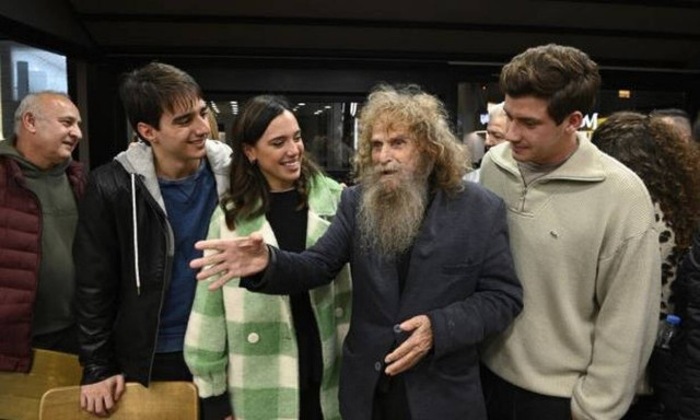 Ο Ψαραντώνης κάνει... Σασμό, στα γυρίσματα της δημοφιλούς σειράς του Alpha