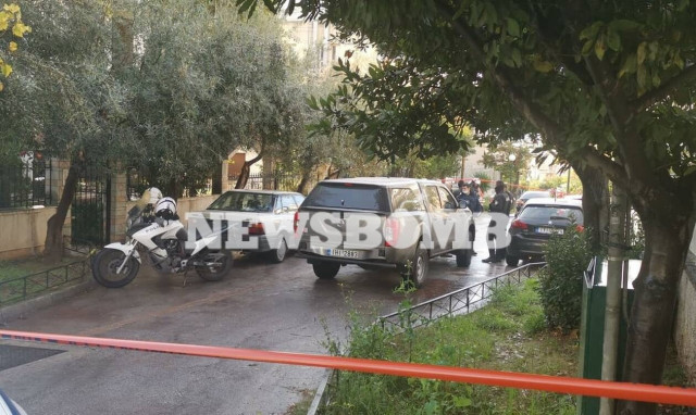 Δύο σημειώματα εντοπίστηκαν στο διαμέρισμα στο Νέο Ηράκλειο που βρέθηκαν νεκρά τα δύο αδέρφια 