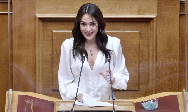 Μιχαηλίδου: Σε κάθε περιφέρεια της χώρας ένα νοσοκομείο αναφοράς για την παιδική κακοποίηση