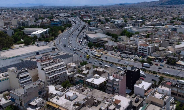 Στον αέρα χιλιάδες φορολογούμενοι - Δεν προλαβαίνουν να υπογράψουν συμβόλαια πριν το τέλος του 2021