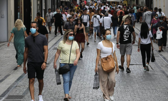 Κρούσματα σήμερα: Δυσοίωνη πρόβλεψη Παυλάκη για 100 νεκρούς την ημέρα