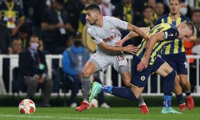 Αφιέρωμα της UEFA σε Ολυμπιακό και Μασούρα