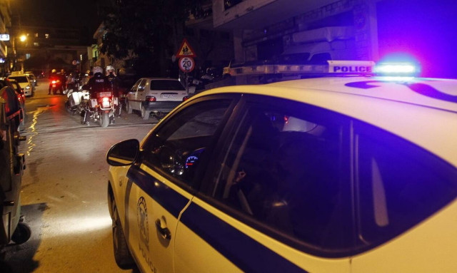 Οικογενειακή τραγωδία στο Νέο Ηράκλειο: Τι έγραφαν τα σημειώματα που άφησαν τα δύο αδέρφια (vid)