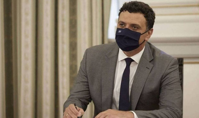 Extending the tourism season a strategic aim for the ministry, Kikilias says