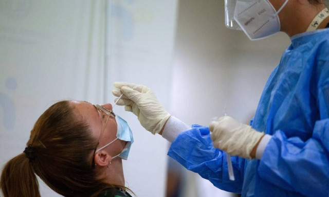 Greece confirms 5,899 new coronavirus infections on Wed., 81 deaths; 709 on ventilators