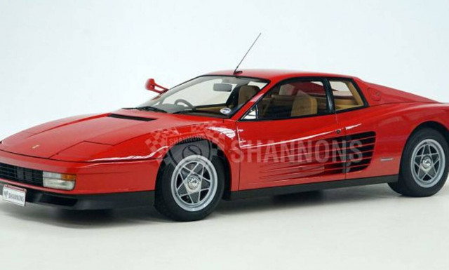 Αυτή η Ferrari Testarossa ήταν του Elton John