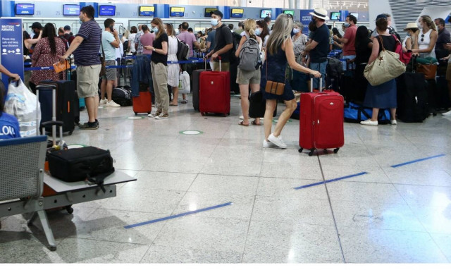 Θρίλερ στο «Ελ. Βενιζέλος» με τη σύλληψη δισεκατομμυριούχου επιχειρηματία