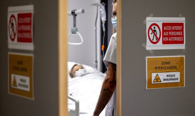 Μελέτη για τον κορονοϊό: Εμβολιασμός και νόσηση ο καλύτερος συνδυασμός προστασίας από μεταλλάξεις