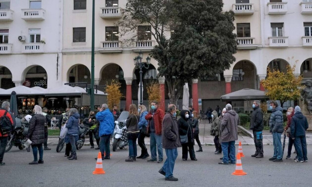 Σαρηγιάννης: Αποκλιμάκωση στα κρούσματα - Κάτω από την μονάδα ο δείκτης R