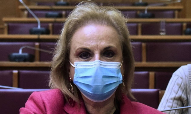 Παγώνη κατά Γιαννάκου για τις «πριβέ ΜΕΘ»