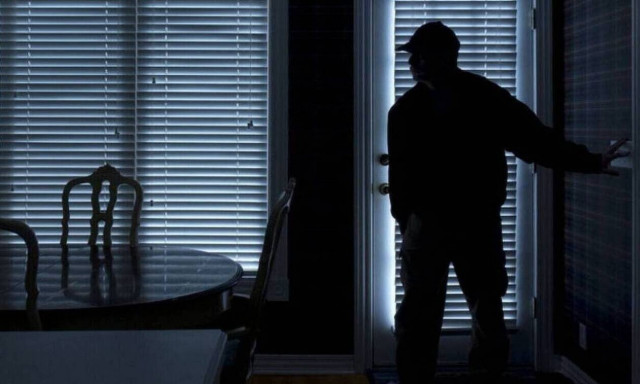 Ηράκλειο: «Γερή μπάζα» δεκάδων χιλιάδων ευρώ, για δίδυμο διαρρηκτών