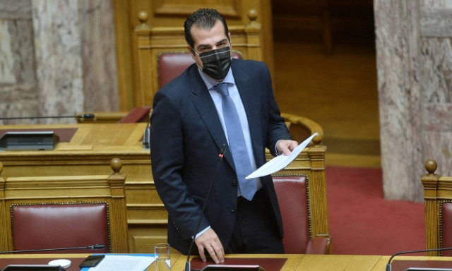 Ο Θάνος Πλεύρης κατέθεσε αναφορά στον Άρειο Πάγο κατά του προέδρου της ΠΟΕΔΗΝ