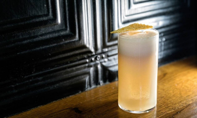 Wanderlust: Πώς ένα ελληνικό cocktail μας οδηγεί σε ένα μαγικό ταξίδι γεύσης