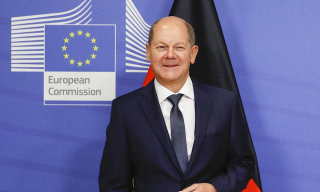 Γερμανία: Εύσημα Σολτς για τις προσπάθειες της Ελλάδας για οικονομική ανάκαμψη και ανάπτυξη