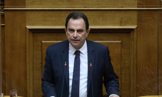 Γεωργαντάς: Ήδη πάνω από 20.000 ραντεβού για εμβολιασμό παιδιών 5-11 ετών