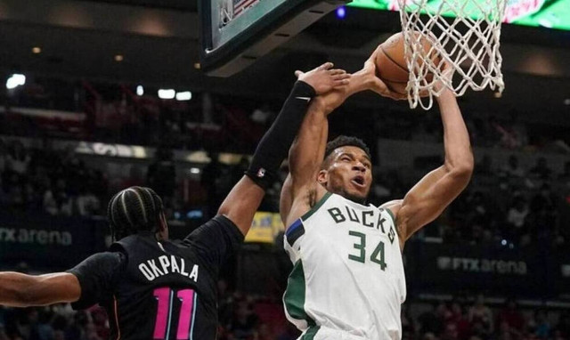 Γιάννης Αντετοκούνμπο: Έγραψε ξανά ιστορία - Έγινε ο κορυφαίος μπλοκέρ στην ιστορία των Μπακς