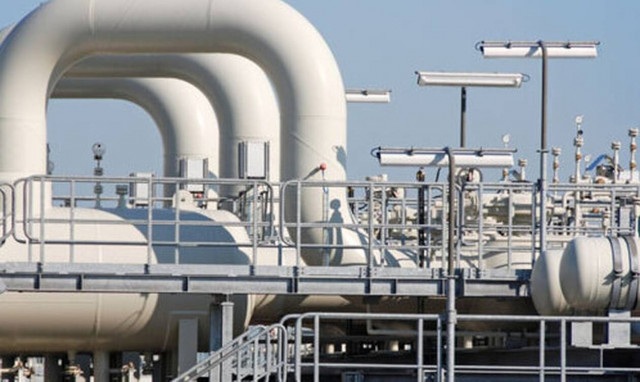 Πρόταση Κομισιόν για δημιουργία κοινών στρατηγικών αποθεμάτων φυσικού αερίου στην ΕΕ