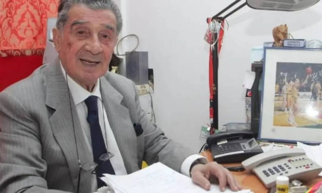 άγης κυνηγόπουλος 