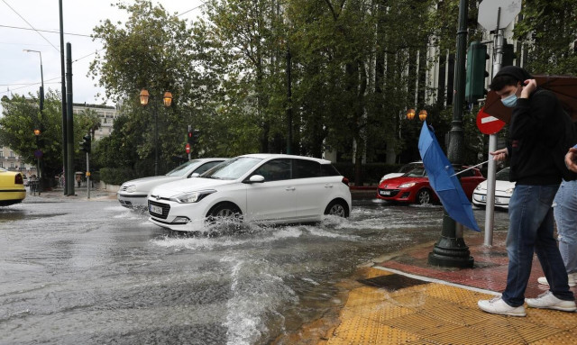 Κλέαρχος Μαρουσάκης στο Newsbomb.gr: Πώς θα κινηθεί η κακοκαιρία στην Aττική