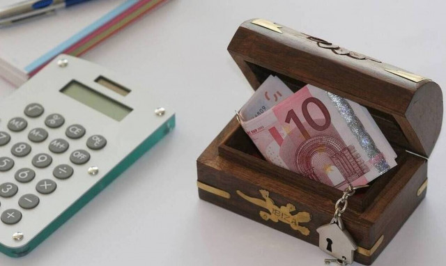 Σε εξάμηνη παράταση οδεύουν επιστρεπτέα προκαταβολή και πάγιες δαπάνες