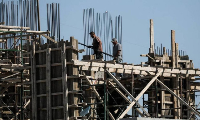 Αυξήθηκε η κατασκευαστική δραστηριότητα παρά το ράλι στις πρώτες ύλες