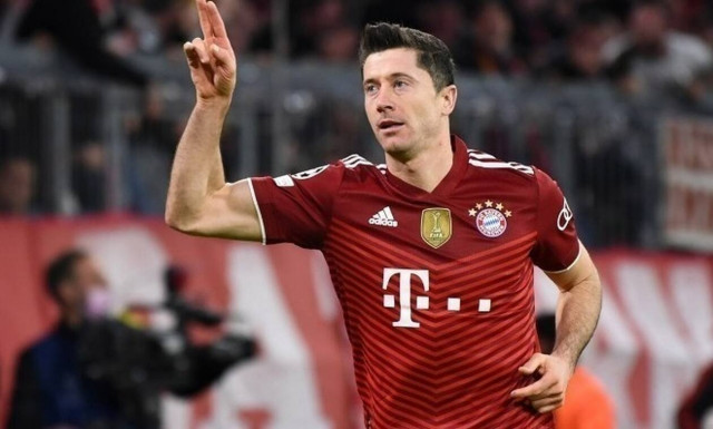 Ο Λεβαντόφσκι «οδηγεί την κούρσα» των Ευρωπαίων σκόρερ